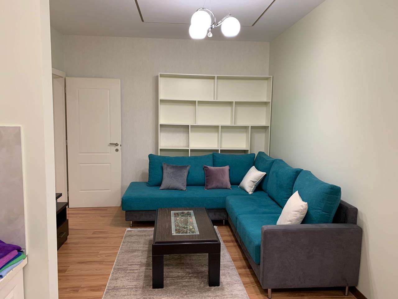 Shitet apartament 2+1, pranë Bulevardit të Ri
